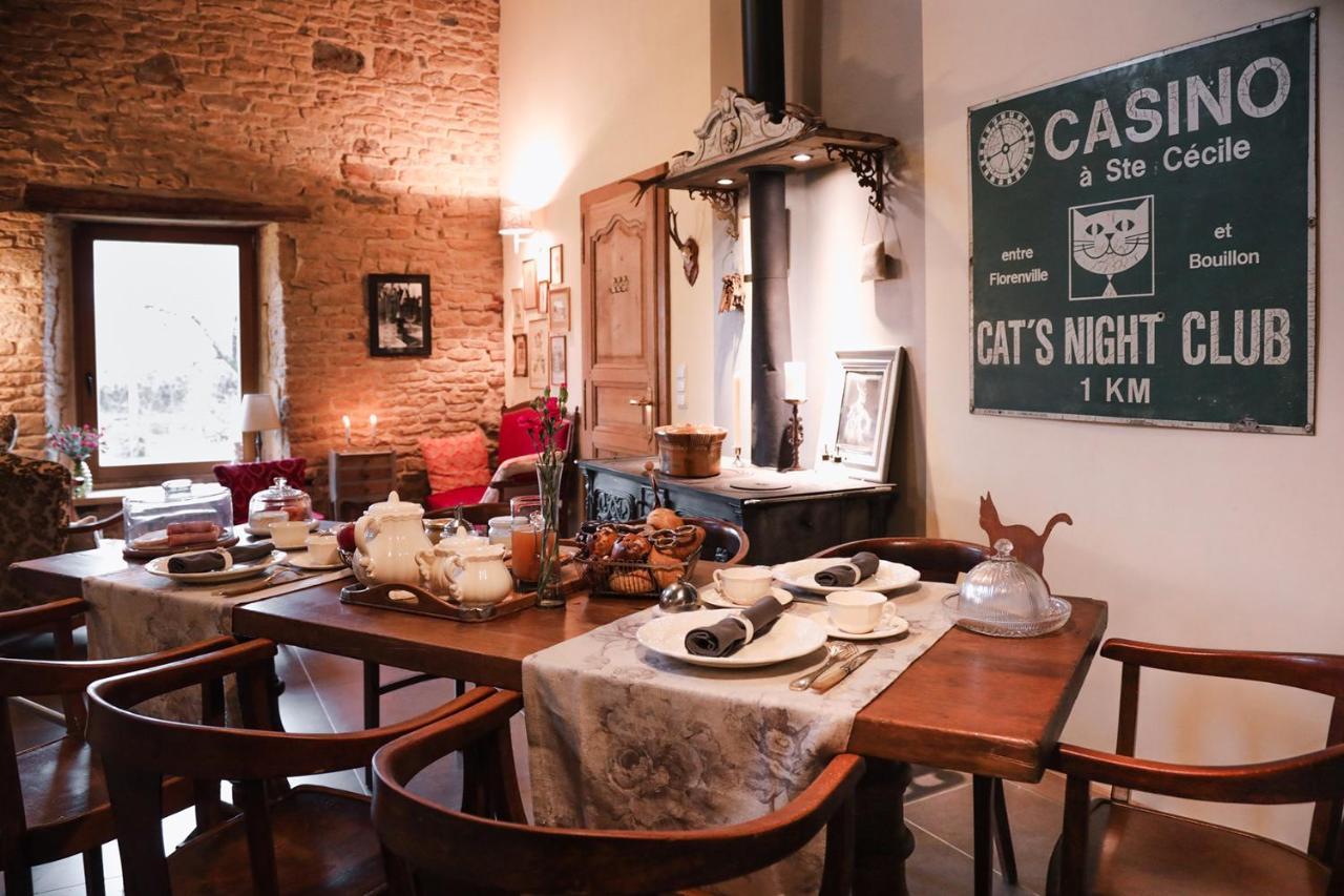 Les Chambres Du Chat Sainte-Cécile Kültér fotó